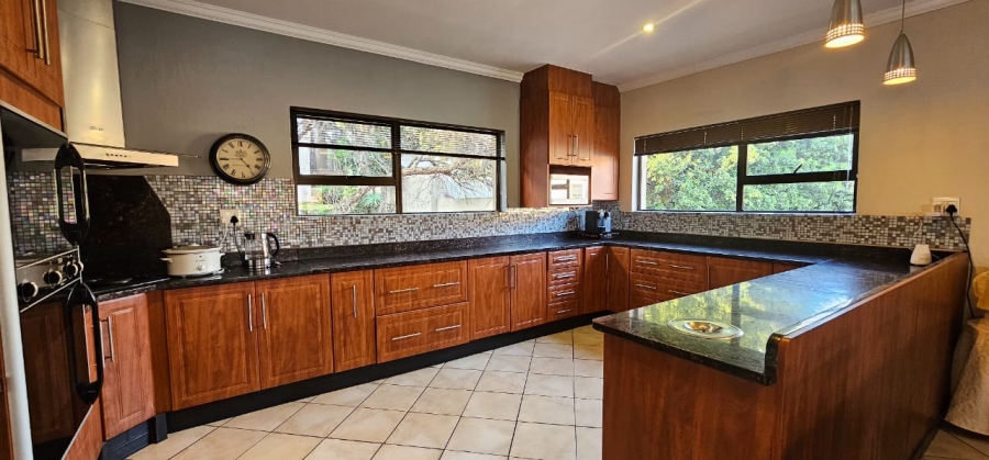4 Bedroom Property for Sale in Birdwood Estate North West